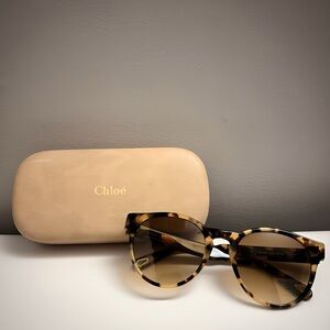 Chloé Tortoiseshell Cat Eye Sunglasses- like new with Case